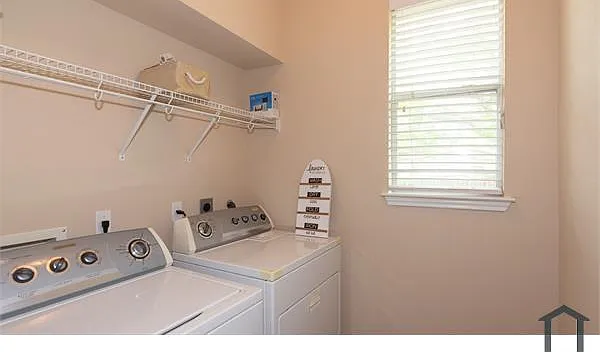 10509 Wylie Dr — Photo 9
