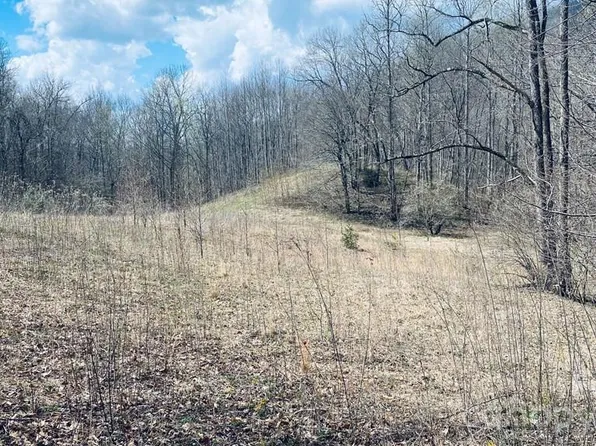 5 Brasstown Rd, Cullowhee, NC 28723