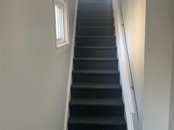 2nd image of 84 W Mineola Ave Floor 2