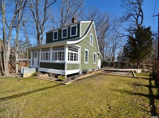 528 Moriches Rd, Saint James, NY 11780