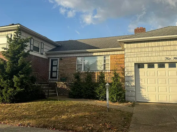 405 122nd Bch, Rockaway Park, NY 11694