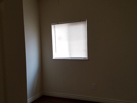 2nd image of 1019 N Pershing Ave APT 3