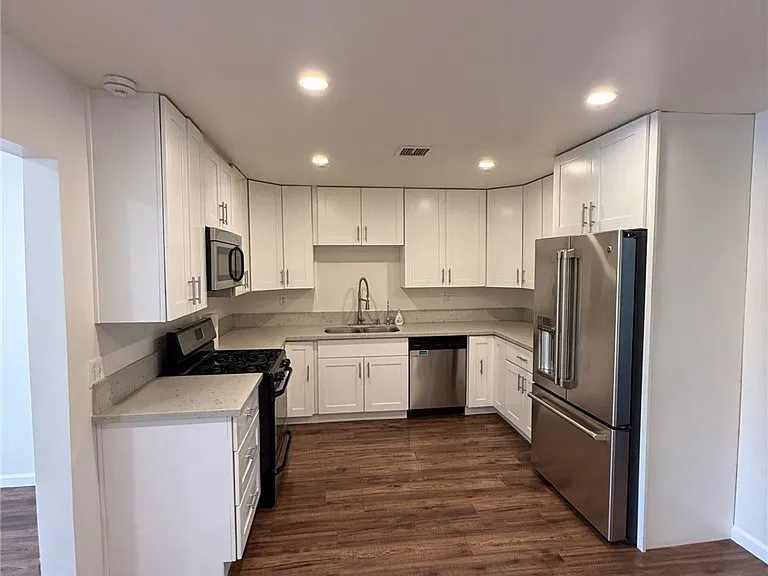 13612 Carfax Ave — Photo 2