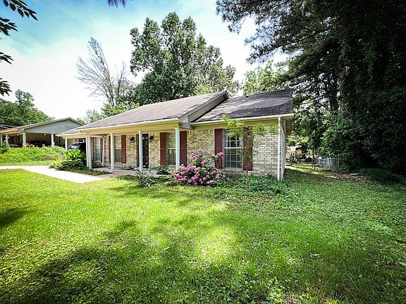 2nd image of 346 Concord Dr
