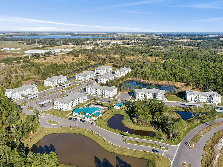 Alera at Hunters Glen — Photo 46