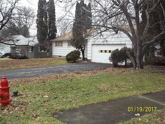 Street view looking from the right