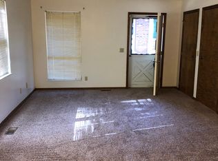 2065 Sunset Dr #F-26, Hamilton, OH 45013