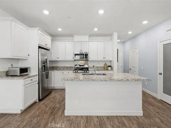 22838 Concord Dr, Santa Clarita, CA 91350