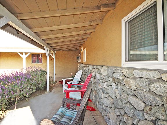 5th image of 8209 Morton Ave