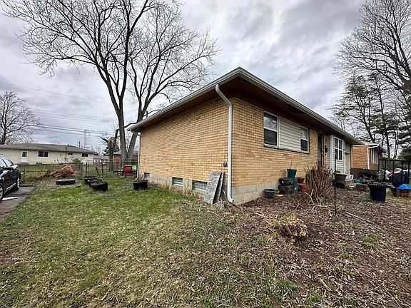 4th image of 1335 Gertrude Dr