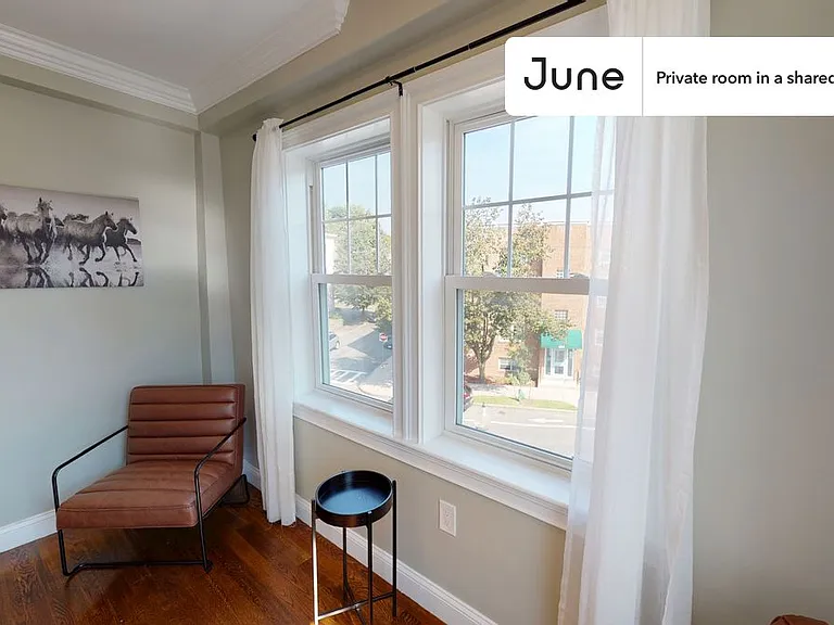 490 Washington St #C — Photo 7