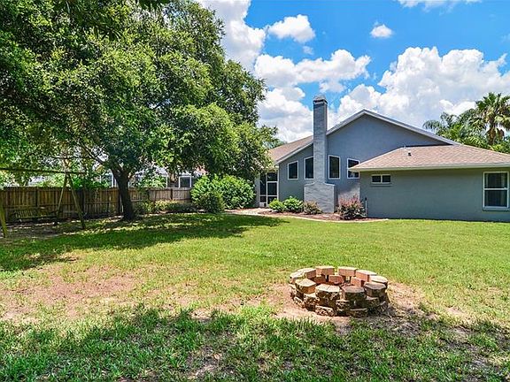 3rd image of 1815 Flat Branch Ct