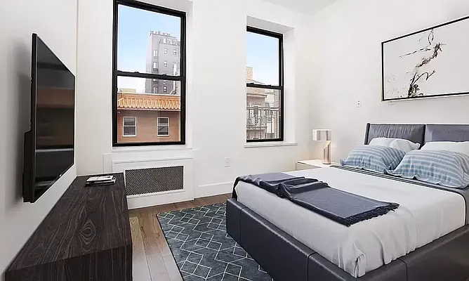 Rented by REAL New York | media 7