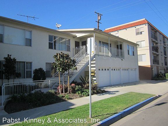 3rd image of 2231 E 1st St APT 7