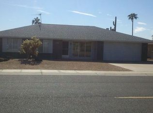 9505 W Hutton Dr, Sun City, AZ 85351
