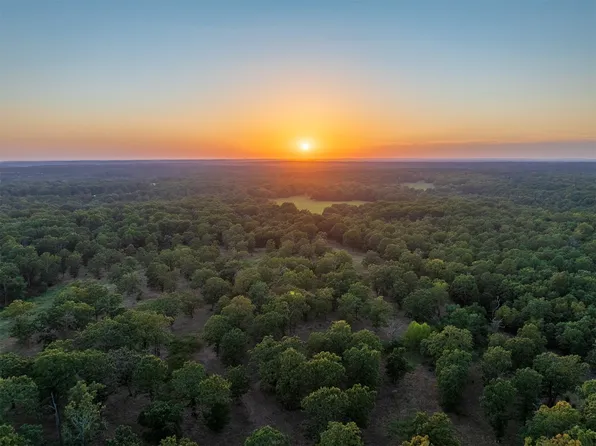 1 N 4450th Rd, Locust Grove, OK 74352