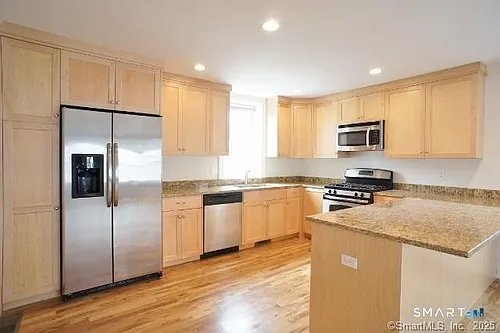 44 Stuart Ave #B1 Photo 1