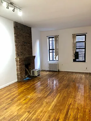 Rented by CNYC Apartments | media 12