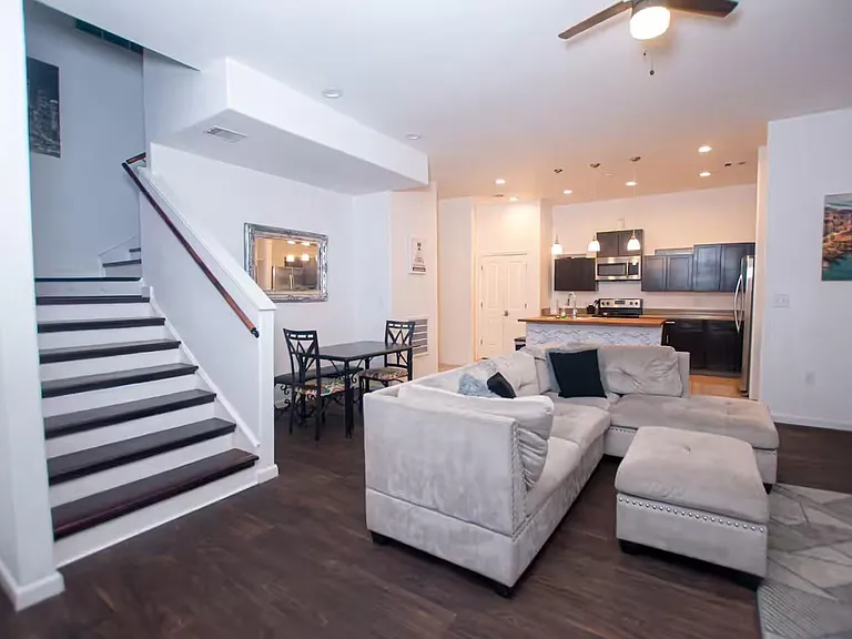 3112 Clay St — Photo 4