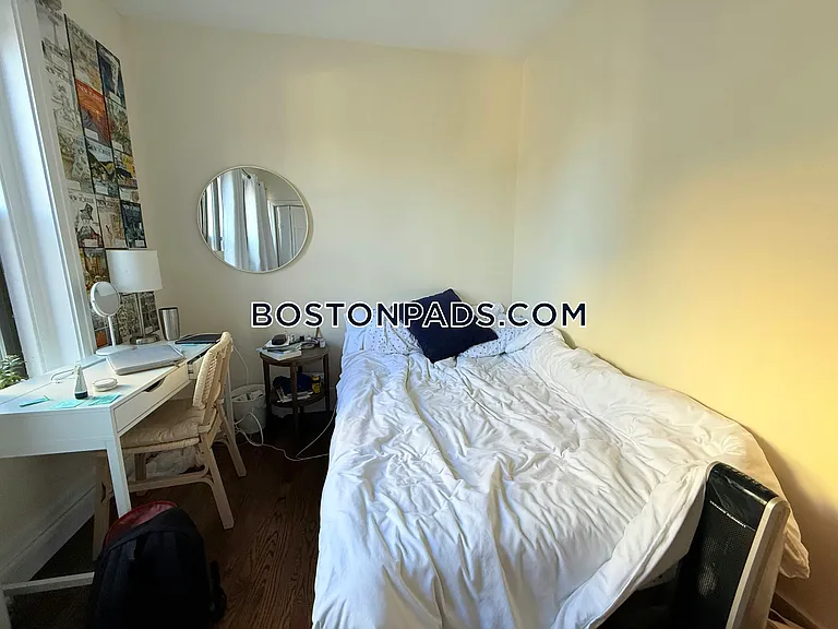 452 Park Dr #4 — Photo 8