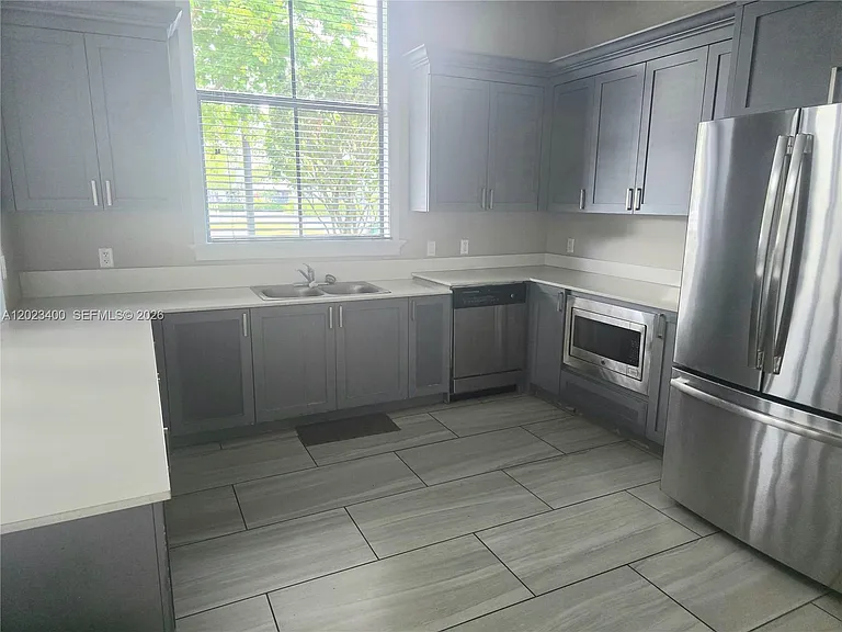 9261 W 33rd Way — Photo 12