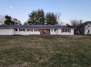 44 Knoll Rd, Anderson, IN 46011