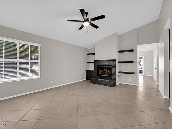 2nd image of 908 Coral Isle Way