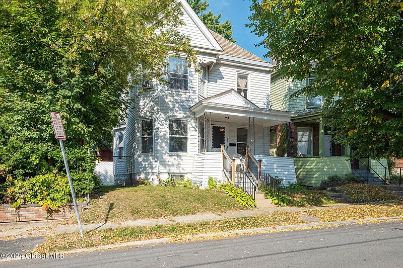 3rd image of 721 Mason Street