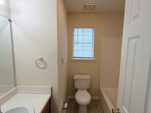 5th image of 206 Palmer Dr