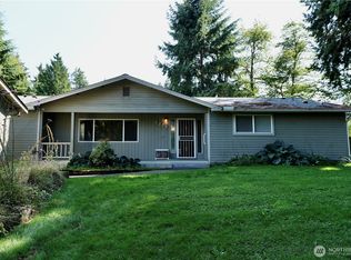 5204 53rd St W, University Place, WA 98467