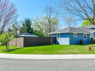 1989 N Trail Creek Way #A, Eagle, ID 83616