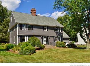 49 Old Post Rd, Wethersfield, CT 06109