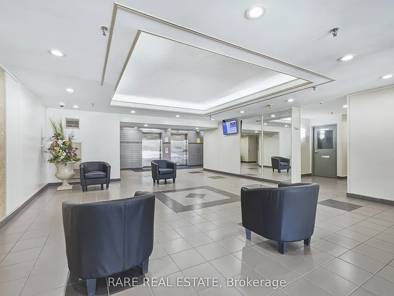 400 McLevin Ave #1807 — Photo 27