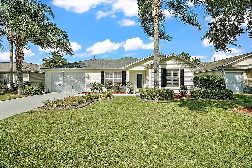 1126 Golden Grove Dr The Villages Fl Mls G Zillow