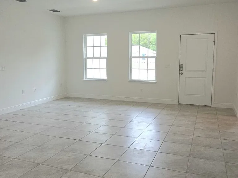 8719 SW 133rd Lane Rd — Photo 3
