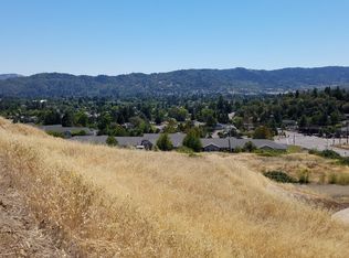 1997 NW Warewood Terrace Ct, Roseburg, OR 97471