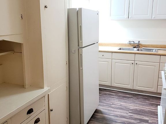 4th image of 916-922 Orange Ave #920-4