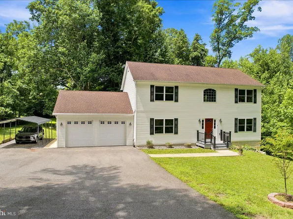 3955 Breezy Point Rd, Chesapeake Beach, MD 20732