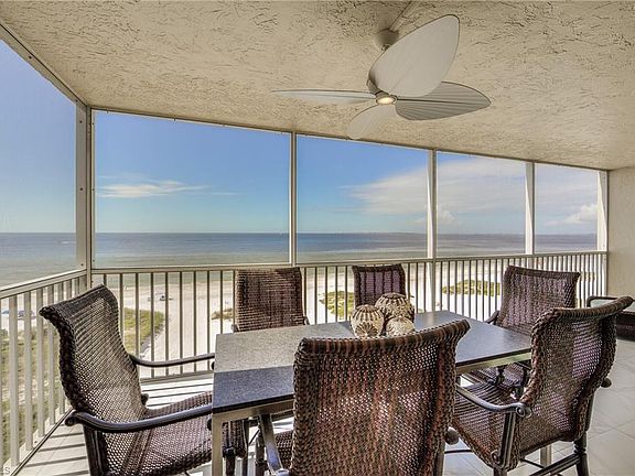 4th image of 500 Estero Blvd APT 596