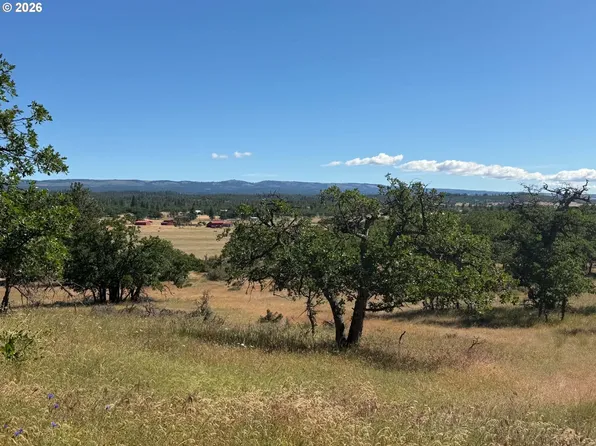 11 Trevor Rd, Goldendale, WA 98620