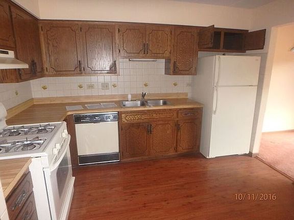 4th image of 7306 Evergreen Dr