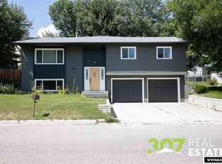 604 Fullerton Ave, Buffalo, WY 82834