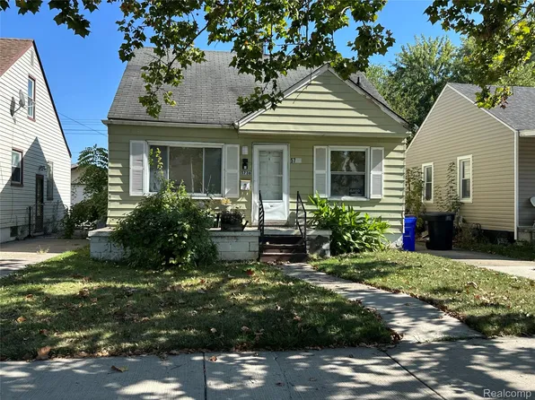 5736 Brace St, Detroit, MI 48228