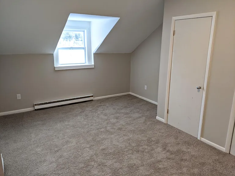 715 Erie Street Rd — Photo 6