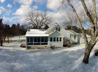 3319 Brewer Rd, Howell, MI 48855