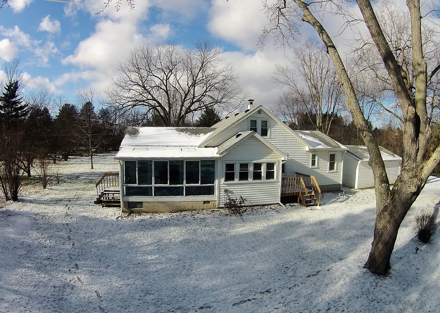 3319 Brewer Rd photo 1