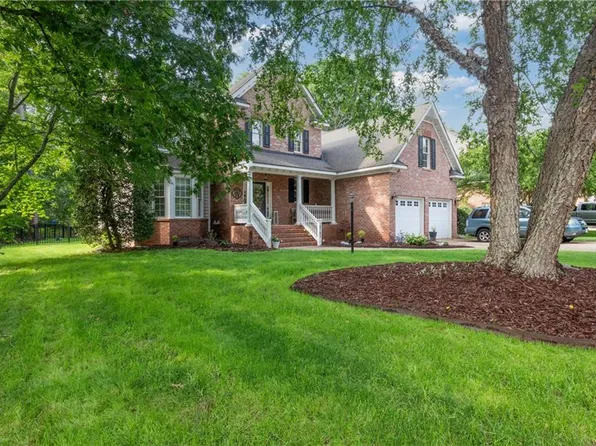 20185 Harbour Rdg, Smithfield, VA 23430