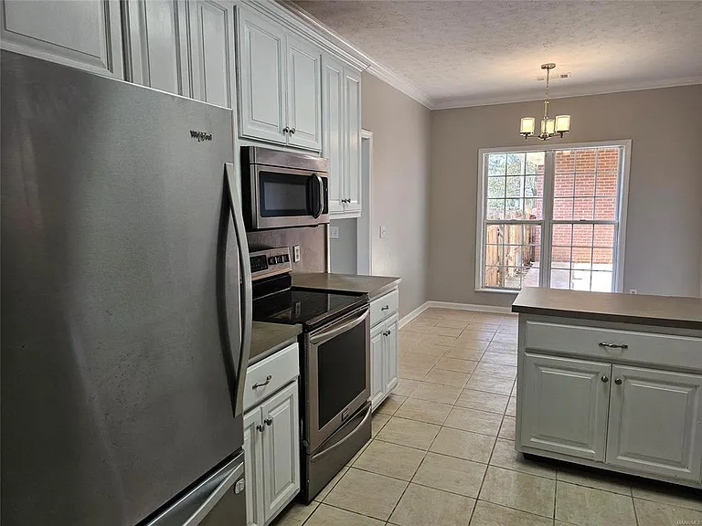 2563 Mitchell Creek Rd — Photo 6