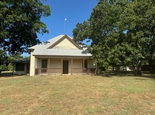 803 N Ash Ter, Springtown, TX 76082