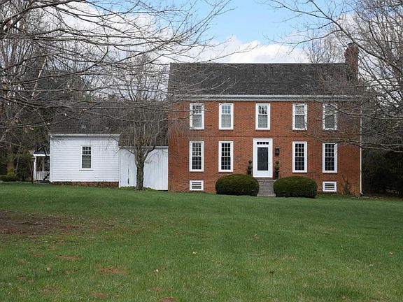 2nd image of 145 Wedgewood Dr